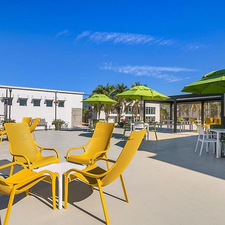 Naples Park Central Hotel 외부 사진
