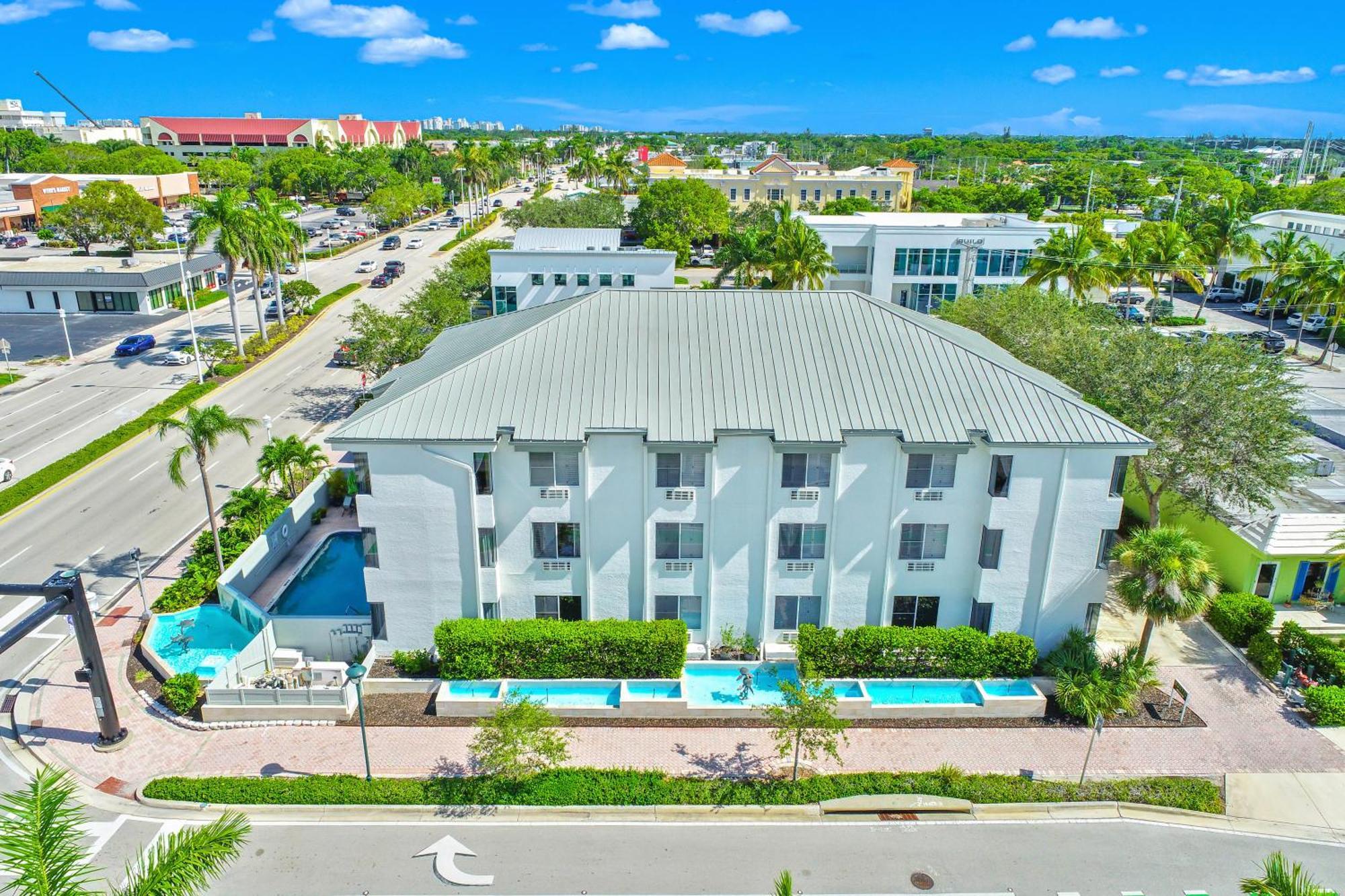 Naples Park Central Hotel 외부 사진