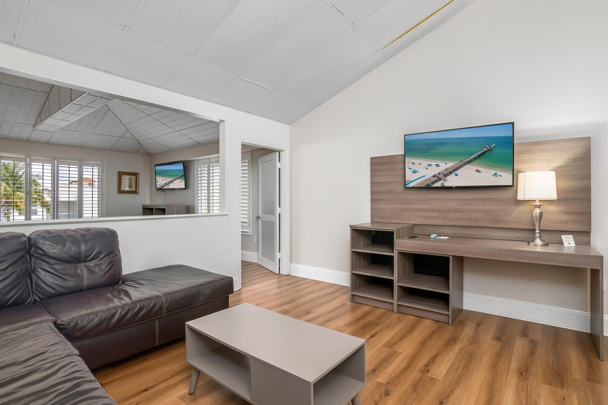 Naples Park Central Hotel 외부 사진