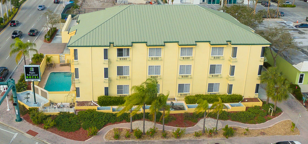 Naples Park Central Hotel 외부 사진