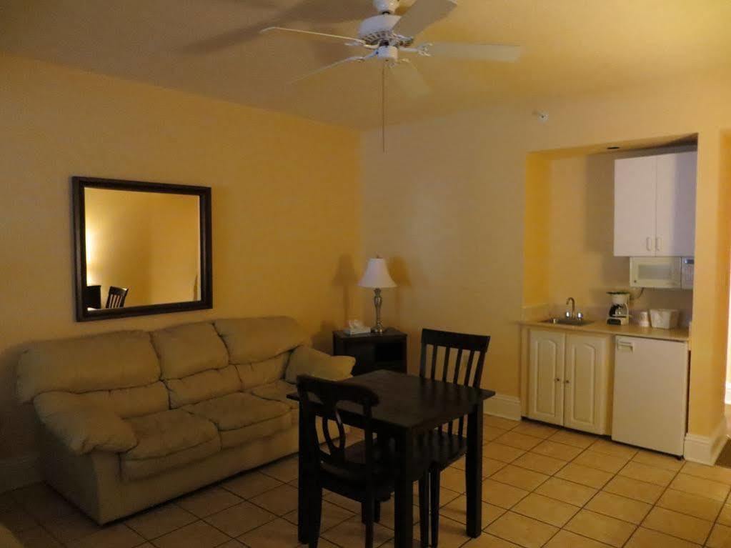 Naples Park Central Hotel 외부 사진
